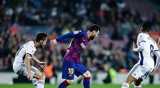 以其冷静的 以其冷静的