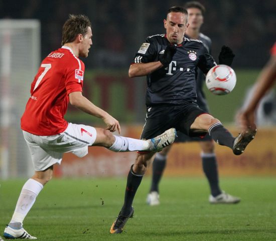 梅西凭借精 梅西凭借精